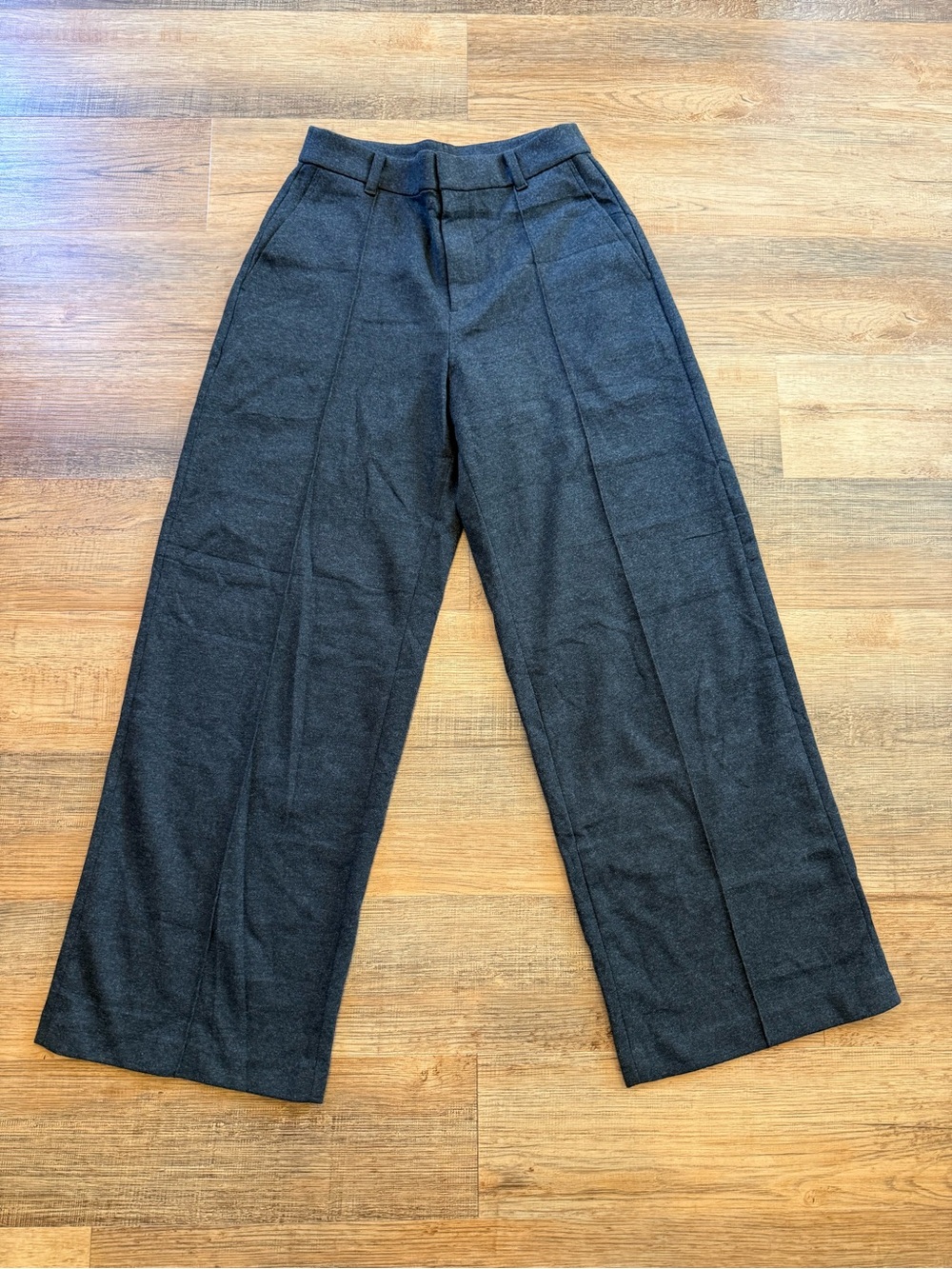 Uniqlo Wide Leg Women's Pants in Charcoal Gray Size S